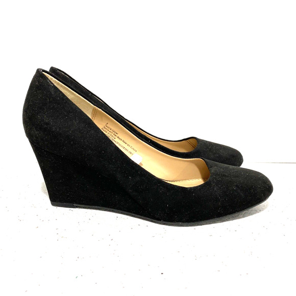 A New Day black faux suede wedge heel pumps career shoes US size 8M classic look - Picture 6 of 10